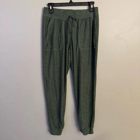 Women's Skechers Go Walk lightweight soft brushed joggers olive green pockets - Picture 5 of 13